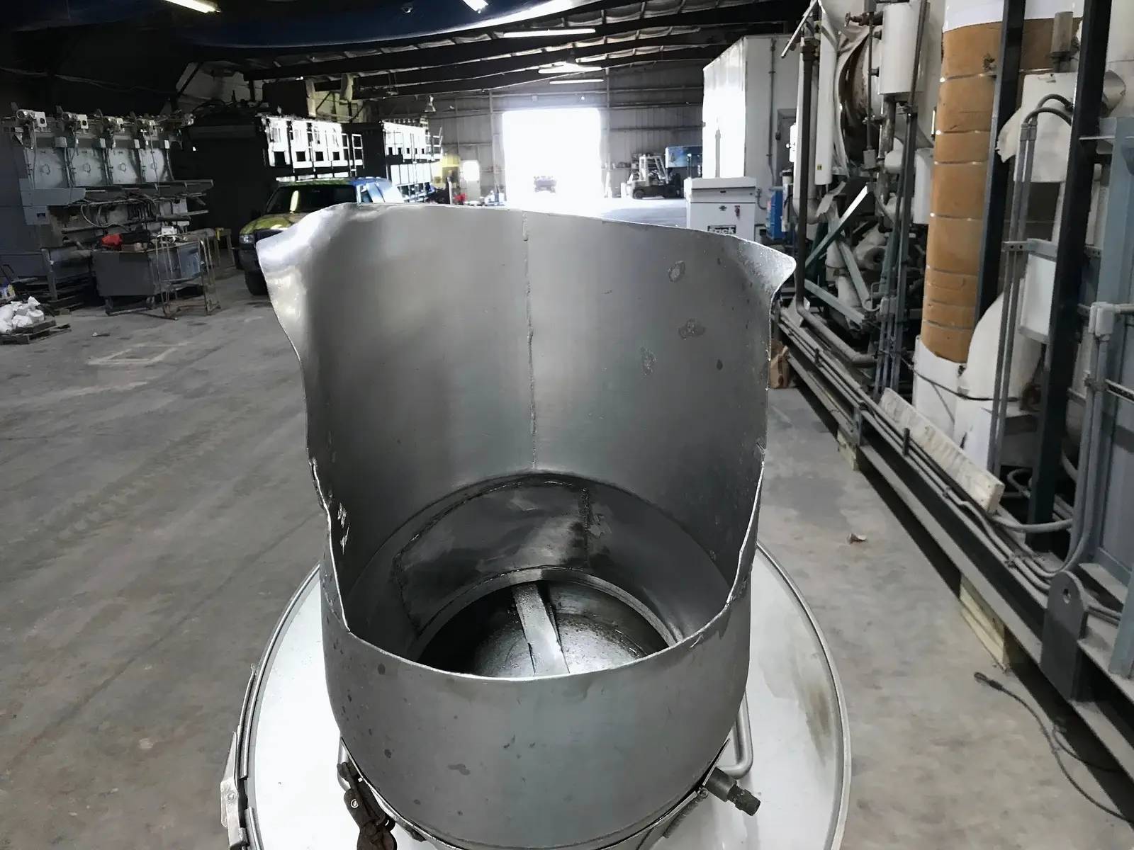 Rietz, Angle Disintegrator, 12" diameter Blade, 30 HP, 1770 RPM, 208-230/460 V - Image 8