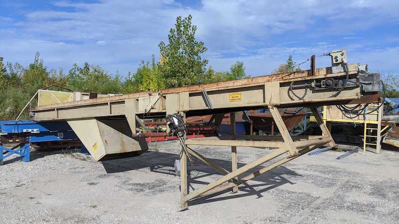 38" wide x 27' long, Rubber belt conveyor, 3 HP, mounted on legs - Image 3