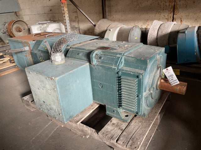 125 HP 1800 RPM Reliance, Frame UB4010ATZ, TEAOBB, 500 VA, 300 VF - Image 1