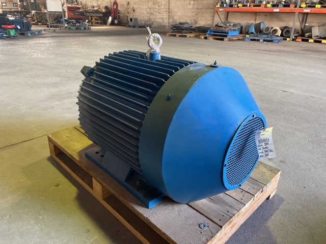 150 HP 3600 RPM General Electric, Frame 445TSC, TEFC BB, 460 Volts, New Surplus (2 available) - Image 4