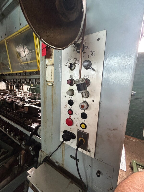 100 Ton, WMW Erfurt, stamping transfer press, 11 station, 12 ops, 6" stroke, 1970 - Image 9