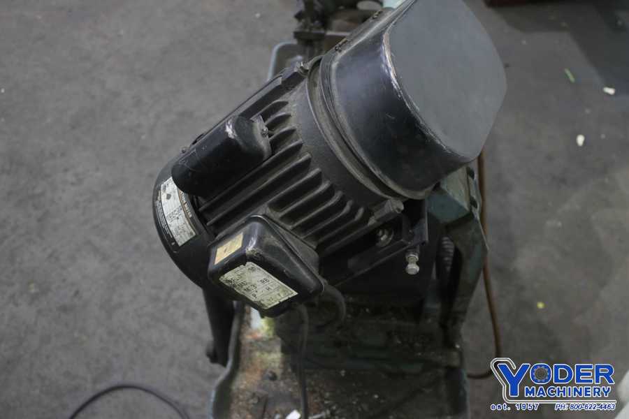 7" x 12" Rong Fu #RF712, horizontal band saw, #75099 - Image 4