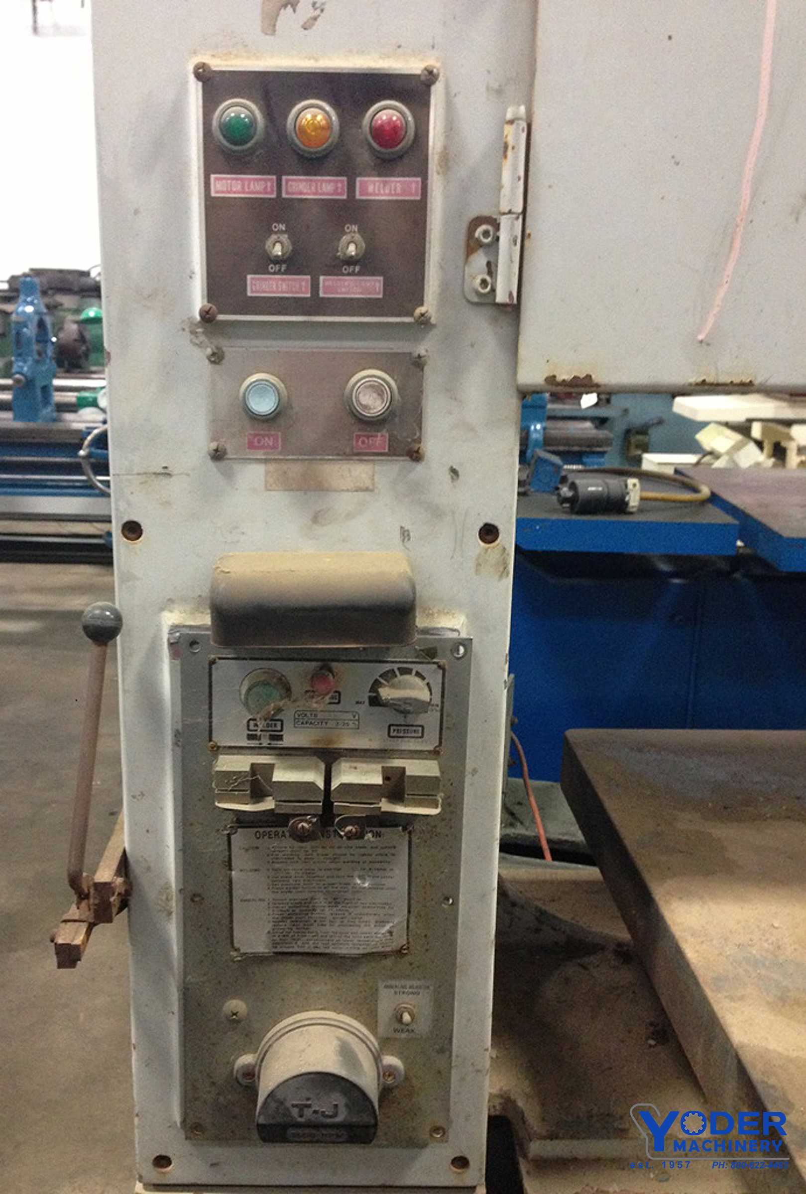 40" x 14" MSC, vertical band saw, #58176 - Image 4