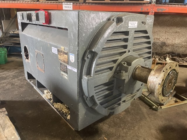 800 HP 514 RPM General Electric, Frame 8409S, DPSB, 2400/4800 Volts - Image 2