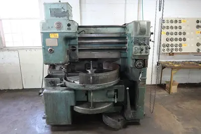 Fellows #36-6, gear shaper, 40" dia., 6" stroke, 4" spindle diameter, T-slotted tables, tooling - Image 6