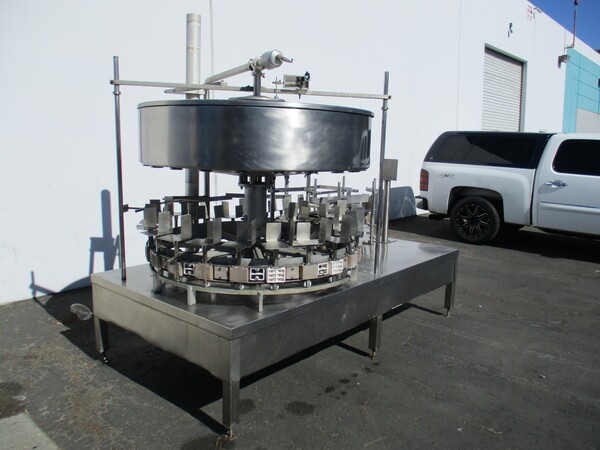 Gravity feed, 1 gallon bottle filling machine w/ 24 heads - Image 2