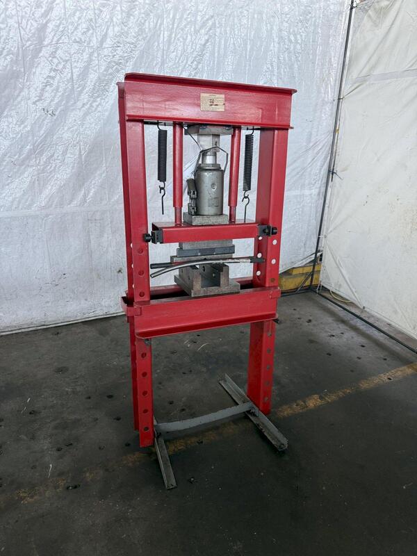 30 Ton, Pittsburgh, H Frame Hydraulic Press, 23-3/4" between posts, adj table height, floor standing - Image 2