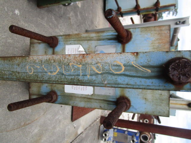 13 sq.ft., APV, 11 plates, 8" W x 22" L plates, 145 psi, 300°F, 1.5" plate pack thickness, 1994 - Image 3