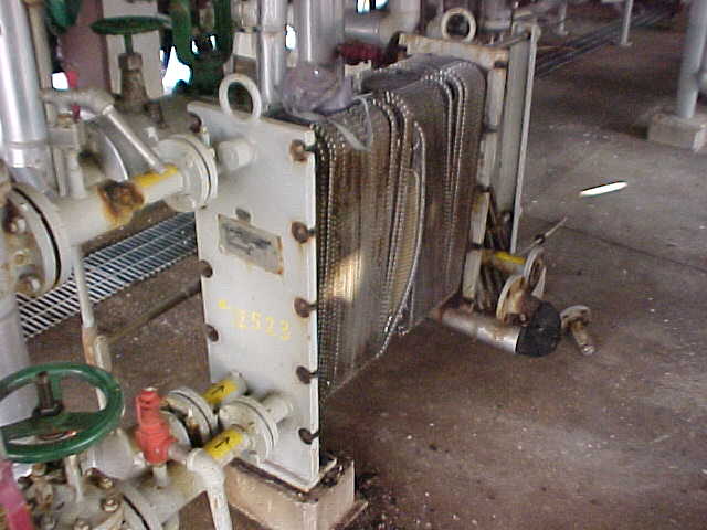 155 sq.ft., Alfa-Laval, 22S, plate exchanger, 119 plates, 100 psi, 250&deg;F - Image 1