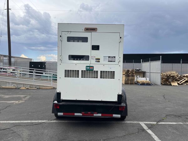 264 KW Multiquip Power #DCA-300SSK4, mobile diesel generator, mult-voltage, 1,3 phase - Image 8
