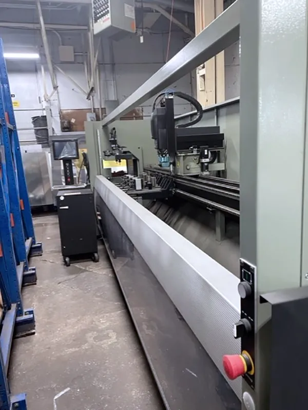 Emmegi #Phantomatic-T3A, vertical machining center, 8 automatic tool changer, 169" X, 10.5" Y, 12" Z, 18000 - Image 2