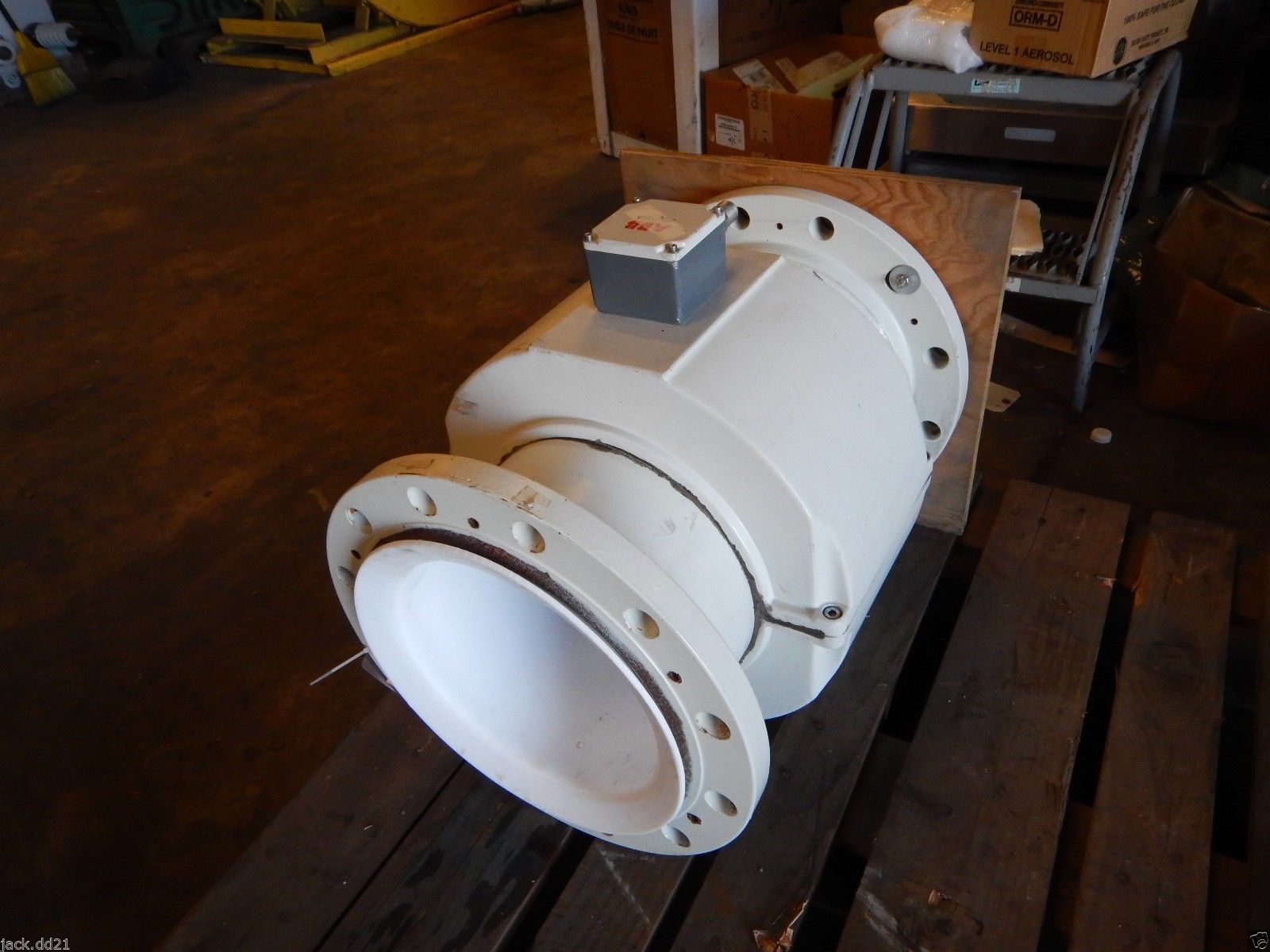 ABB #10DS3111AEE19P1A2DA11381, Electromagnetic Flowmeter, 10" 285 psig @ 40 C, 7925.2 GPM, NEW - Image 3