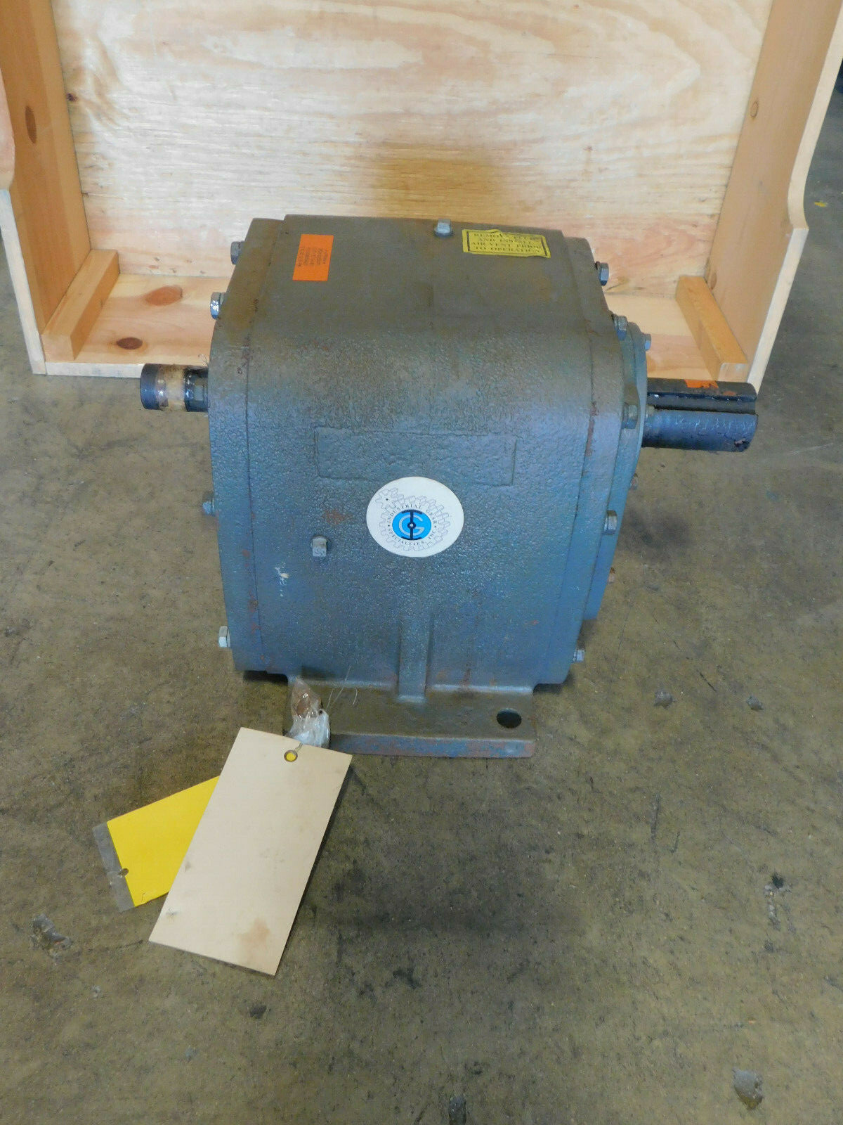 1200 RPM, Dodge Speed Reduction Gearbox, 25.00 :1 ratio, 2-1/2" dia. x 4" L bigger & 1-5/8" dia. x 3-1/4" - Image 1