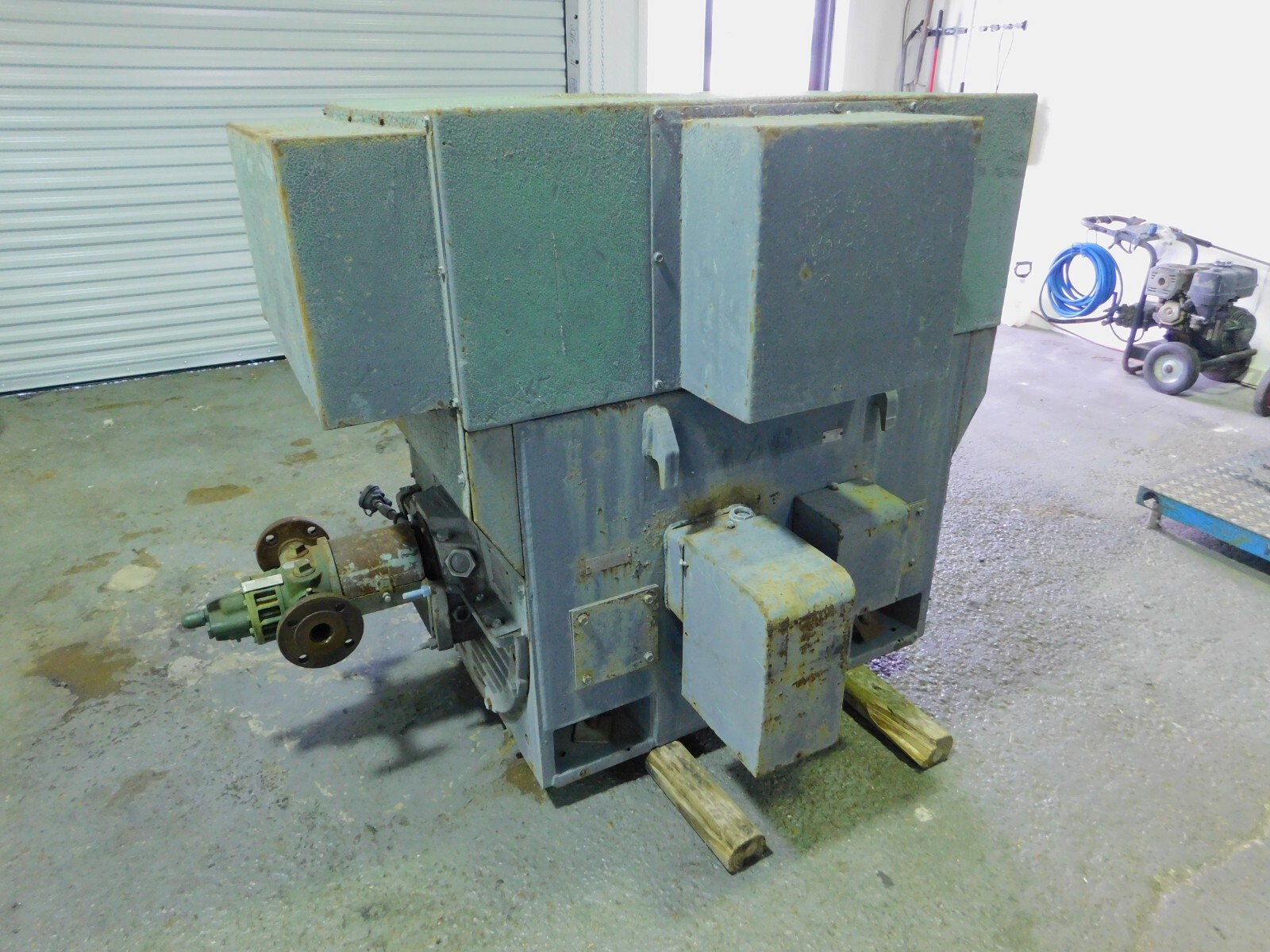 500 HP 3573 RPM Westinghouse LAC Induction Motor, Frame 5808-H, 2300 Volts, 2 Poles, 3 phase, Used - Image 2