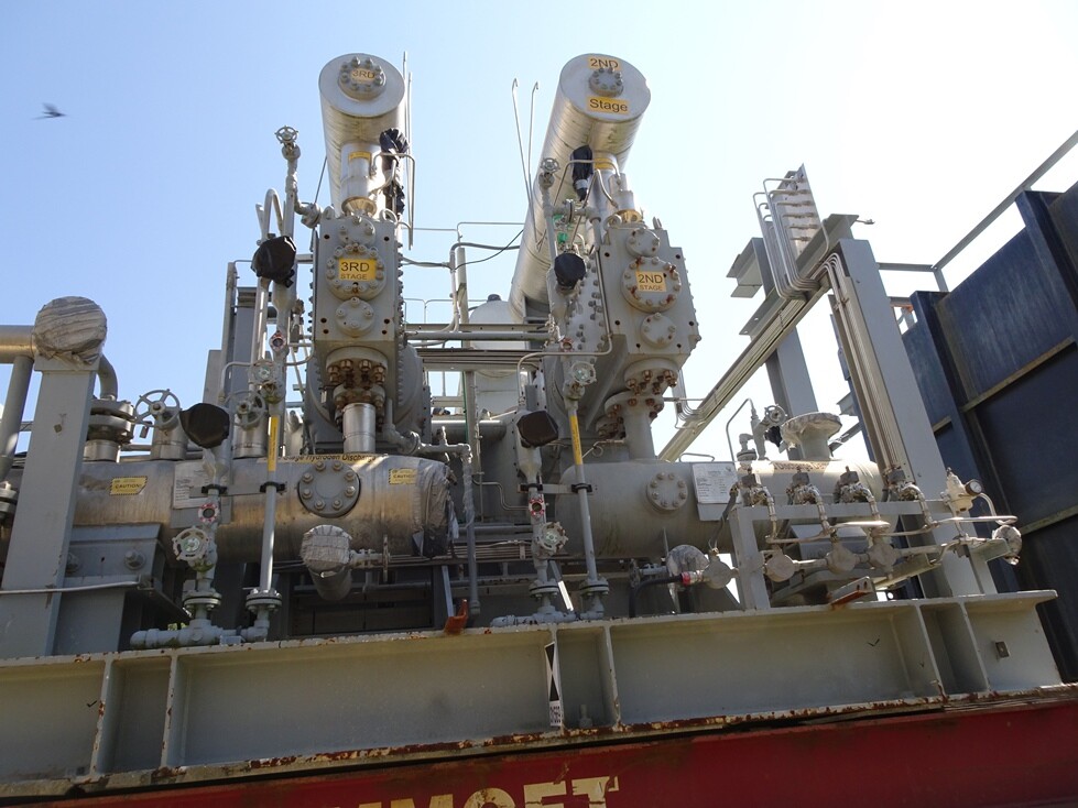 Neuman & Esser #3+1SVL130, Hydrogen reciprocating compressor, 2793 SCFM @ 1937 PSIA, 6.69"stroke, 1200 HP - - Image 10
