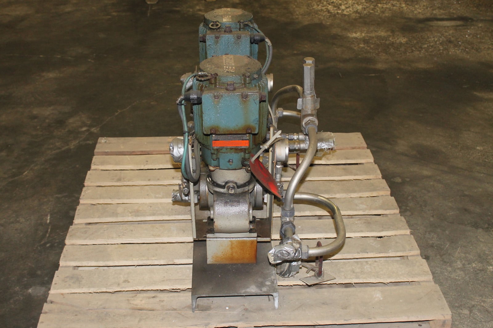 1" #1724F4SESEM1C5, Anti Foam Feed Pump, Size 1" x 1", 10.5/9.4 GPH @ 100/350 psi, 1 HP - 1725 RPM Motor, Used - Image 9