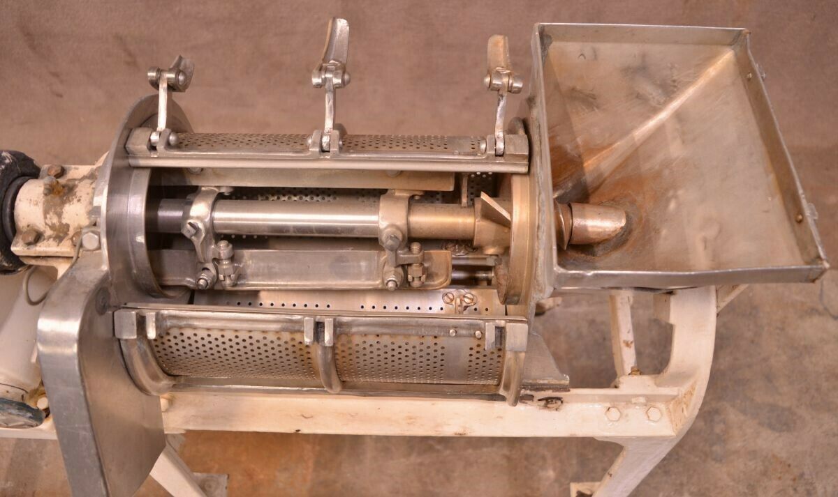 Langsenkamp #185SC, compact lab size fruit/vegetable juice/sauce finisher w/Reeves variable speed Control - Image 4