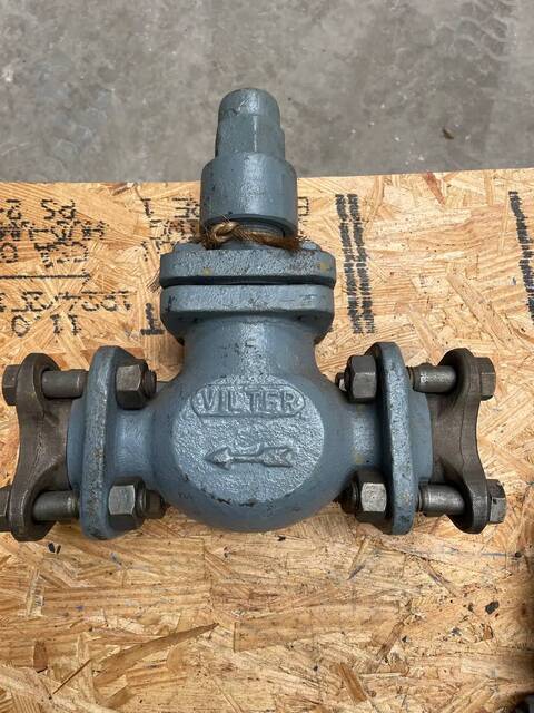 2" Vilter #K12124A, Ammonia Seal Capacity Flanged Globe Valve - Image 8