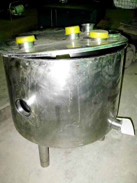 23 gallon Stainless Steel Balance Tank, 24" diameter x 17" straight wall - Image 3