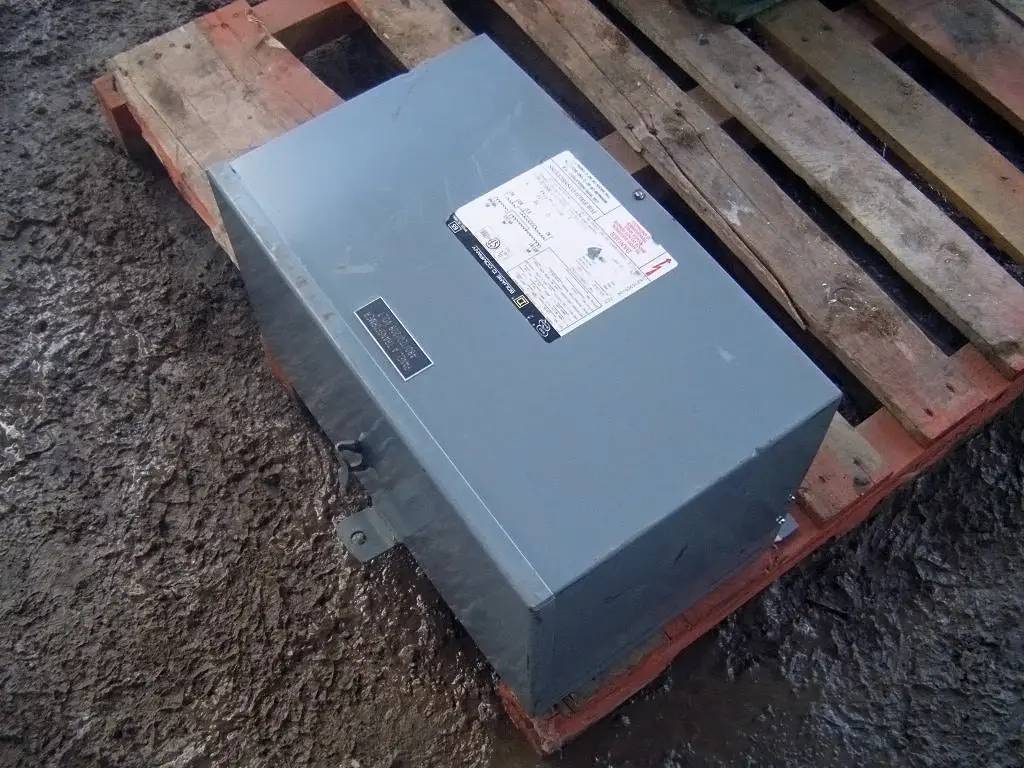 9 KVA 480 Primary, 208/120 Secondary, Square D Company, Transformer - Image 7