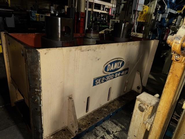 300 Ton, Danly #SE2-300-84-48, straight side double crank Stamping press, 12" stroke, 42" Shut Height, 10" - Image 4