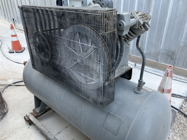 10 HP Ingersoll-Rand #T30, Air Compressor, Mdl 254E10V Pump, 120 gallon horizontal tank, 230/460V - Image 4