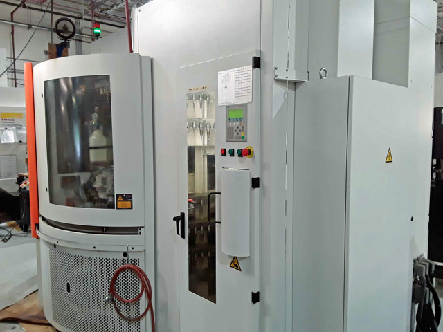 Mikron #HSM-400-LP, vertical machining center, 19.7" X, 17.7" Y, 14.2" Z, 42000 rpm, HSK-E40 taper, 2012 - Image 2