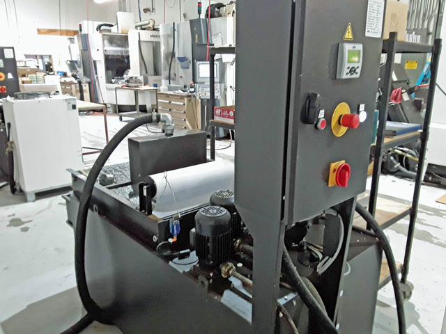 Mikron #HSM-400-LP, vertical machining center, 19.7" X, 17.7" Y, 14.2" Z, 42000 rpm, HSK-E40 taper, 2012 - Image 3