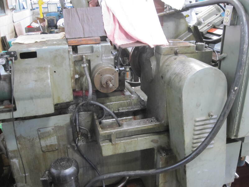 Cincinnati No. Cinco-15, centerless grinder, 24" grinding wheel, 12" regulating wheel, coolant - Image 3