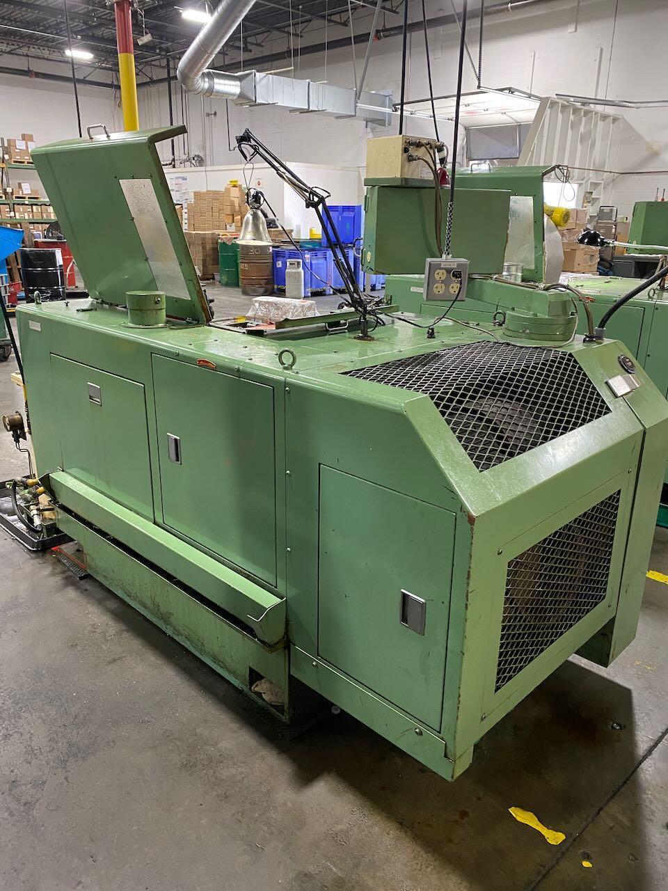 5/32" Asahi Sunac Sunac #AT-450, high speed 2 die 2 blow cold header, bushing cutoff, PKO, 330 PPM, 1993 - Image 4