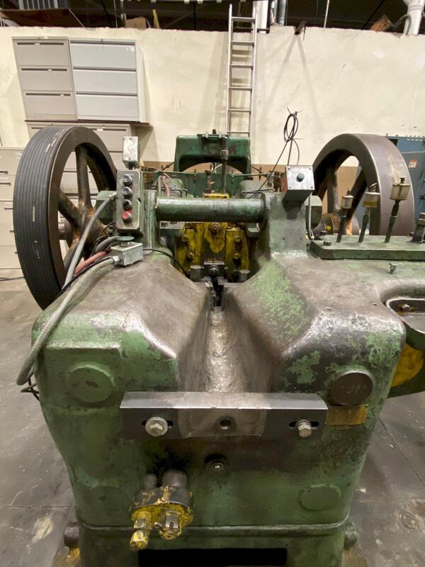 5/8" Waterbury-Farrel #44, DSOD hand feed rod header, 25 HP, tie rod construction - Image 8