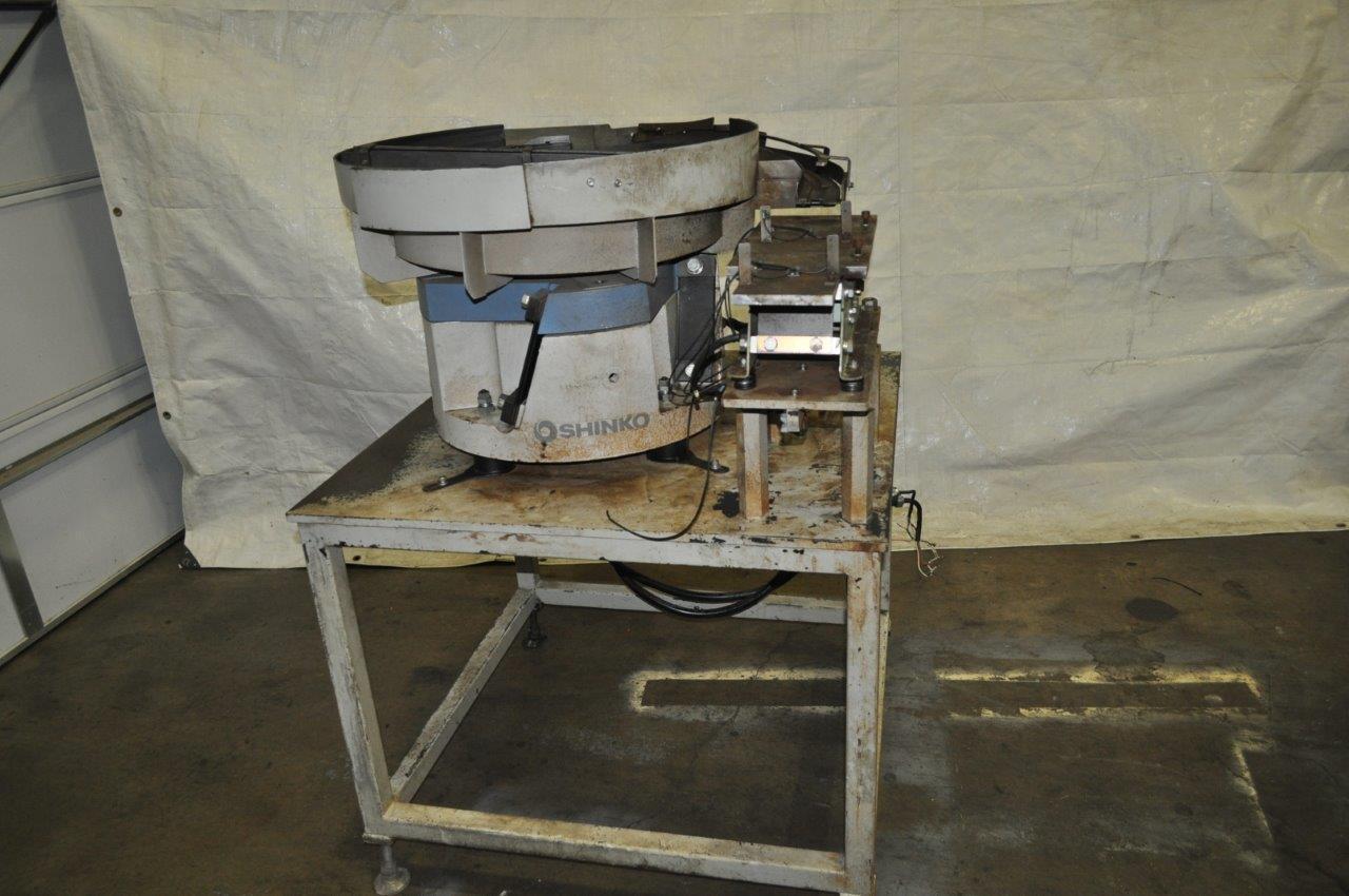 Shinko #LF-30/CIS-N-104, 30" vibratory bowl feeder, 1.5 amp, 220 V. - Image 7