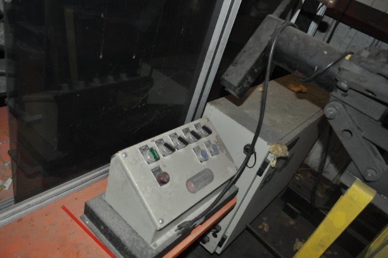 Retina Systems, laser inspection unit with vibratory bowl feeder - Image 5