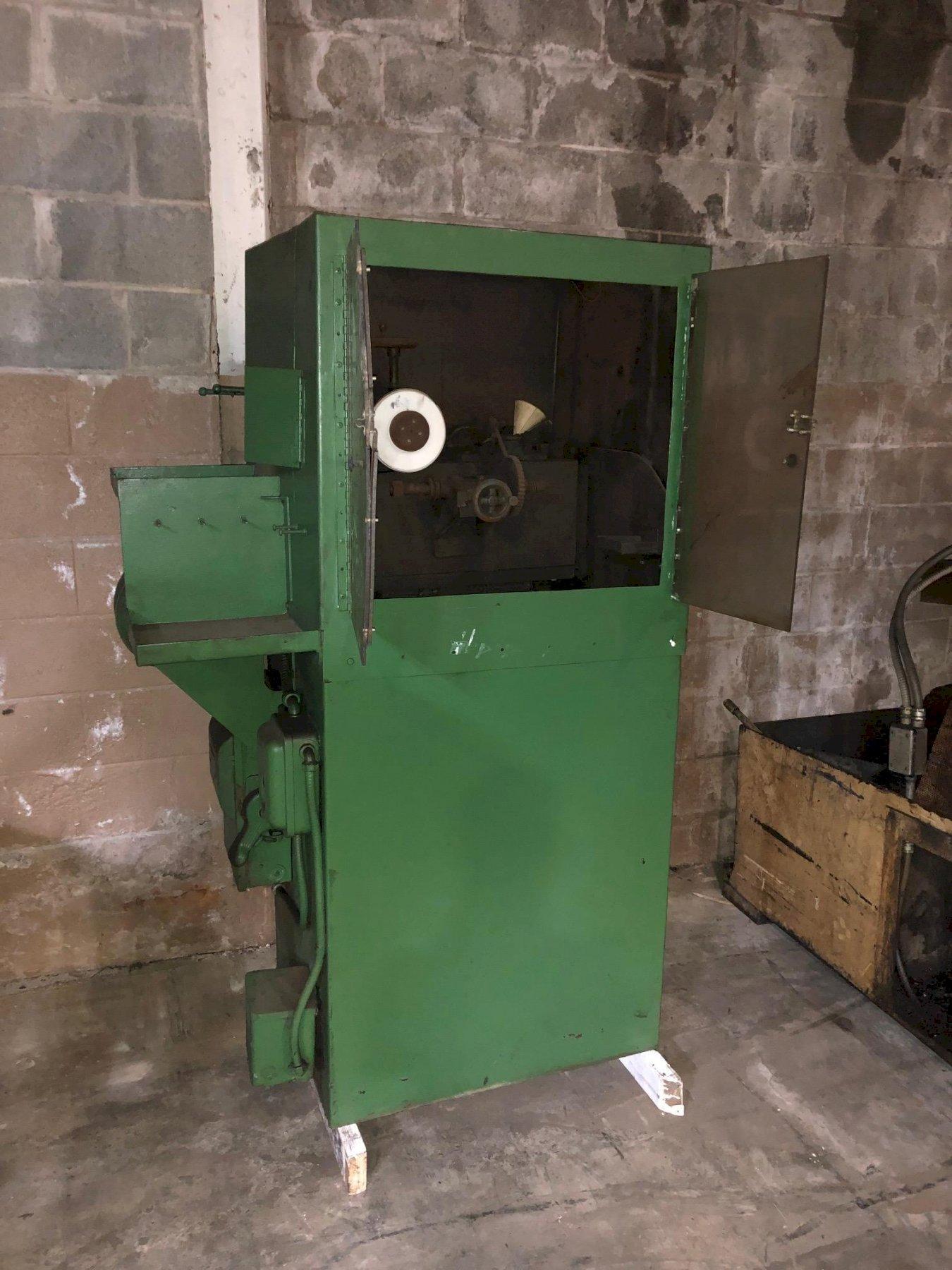 Wardwell #57T, saw sharpener, 2"-8" saw diameter capacity, 5" slide stroke, 1" arbor - Image 2