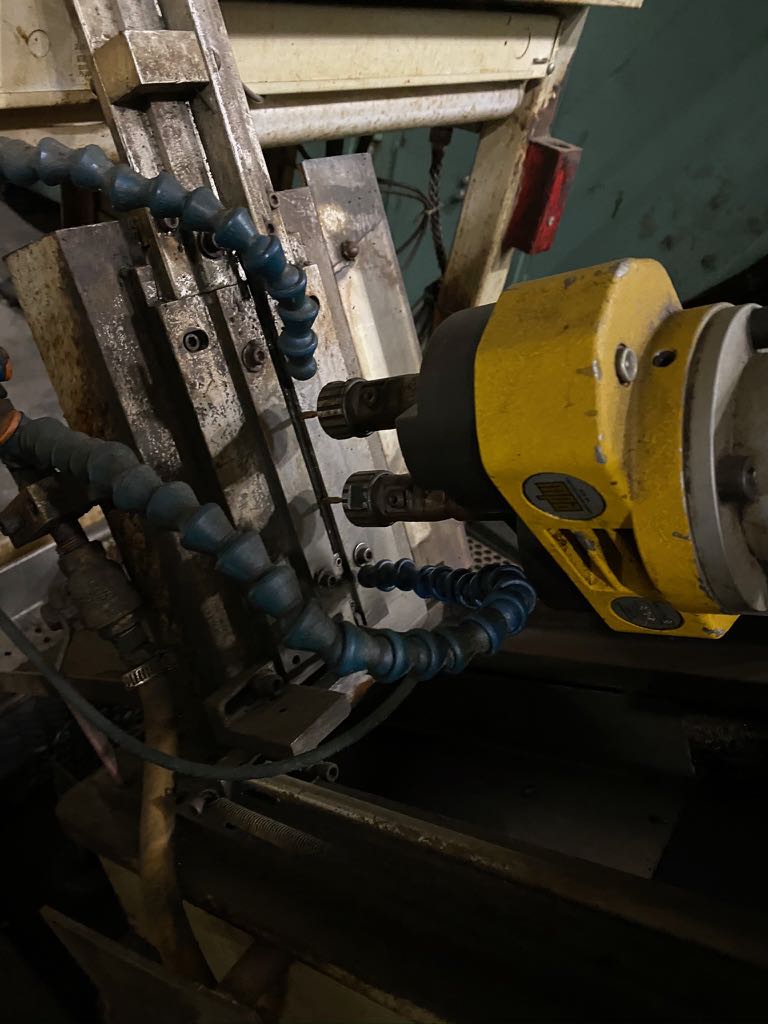 5/16" Snow #NT-2, twin spindle nut tapper, 2" tap head stroke, 4000 tapped holes/hour - Image 2