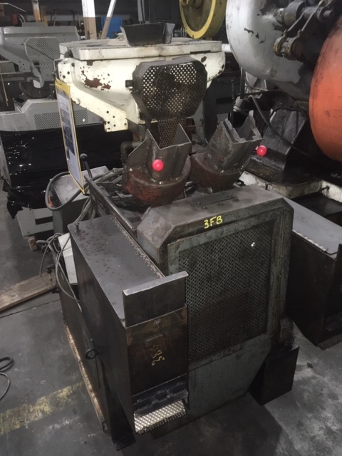 3/8" Shimazu #Super-3F, twin spindle nut tapper, 80-100 PPM, hopper, magnetic chip separator, 1989 - Image 1