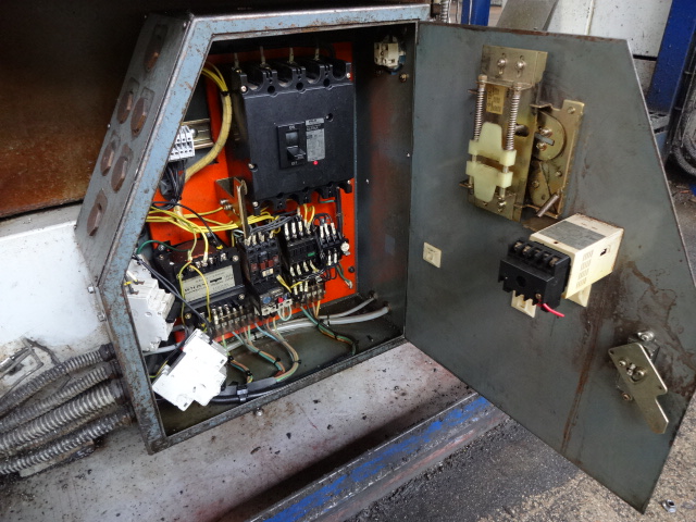 3/8" Shimazu #Super-3F, twin spindle nut tapper, 80-100 PPM, hopper, magnetic chip separator, 1989 - Image 10