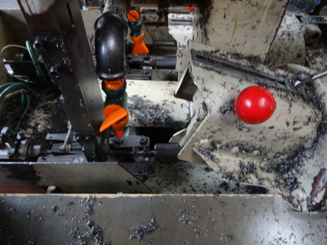 3/8" Shimazu #Super-3F, twin spindle nut tapper, 80-100 PPM, hopper, magnetic chip separator - Image 5