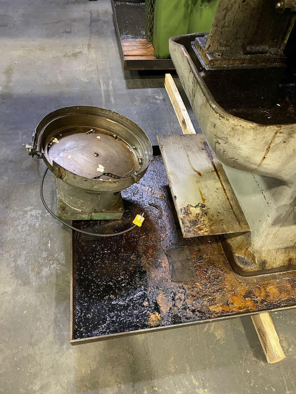 1/2" Economy #LS-3600, automatic shaver, 15-40 PPM, vibratory bowl & feeder - Image 4