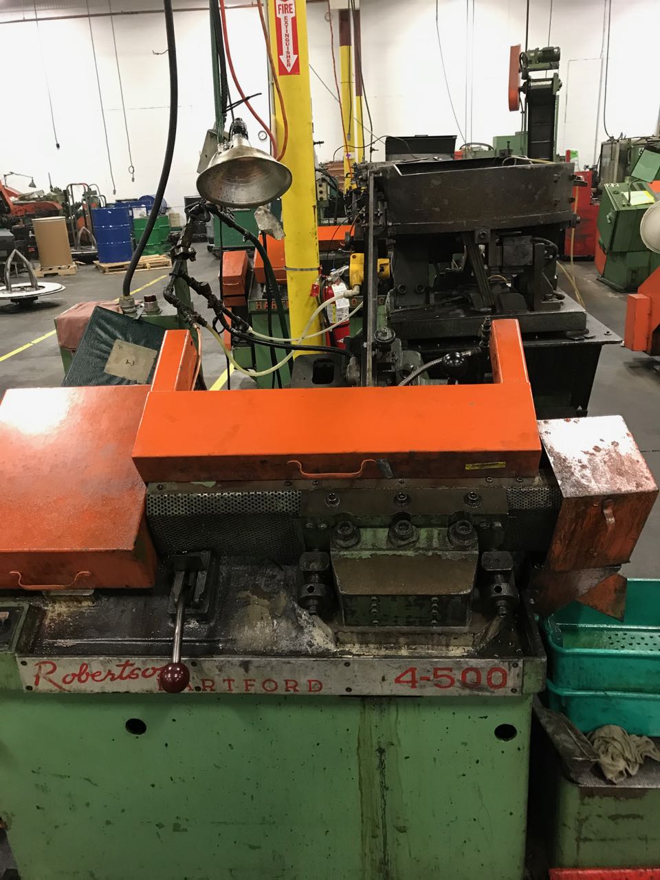 Robertson & Hartford 1/4" x 2" Robertson Hartford #4-500, high speed thread roller, 250-500 PPM, coolant pump - Image 4