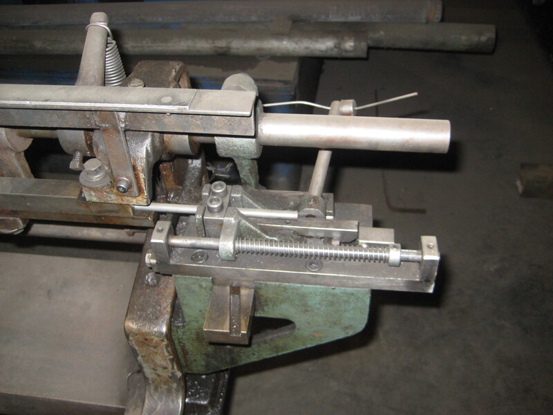 1/4" Lewis #2-C, wire straightener & cutoff machine, 12' runout rack, 100 FPM, 2 HP - Image 6