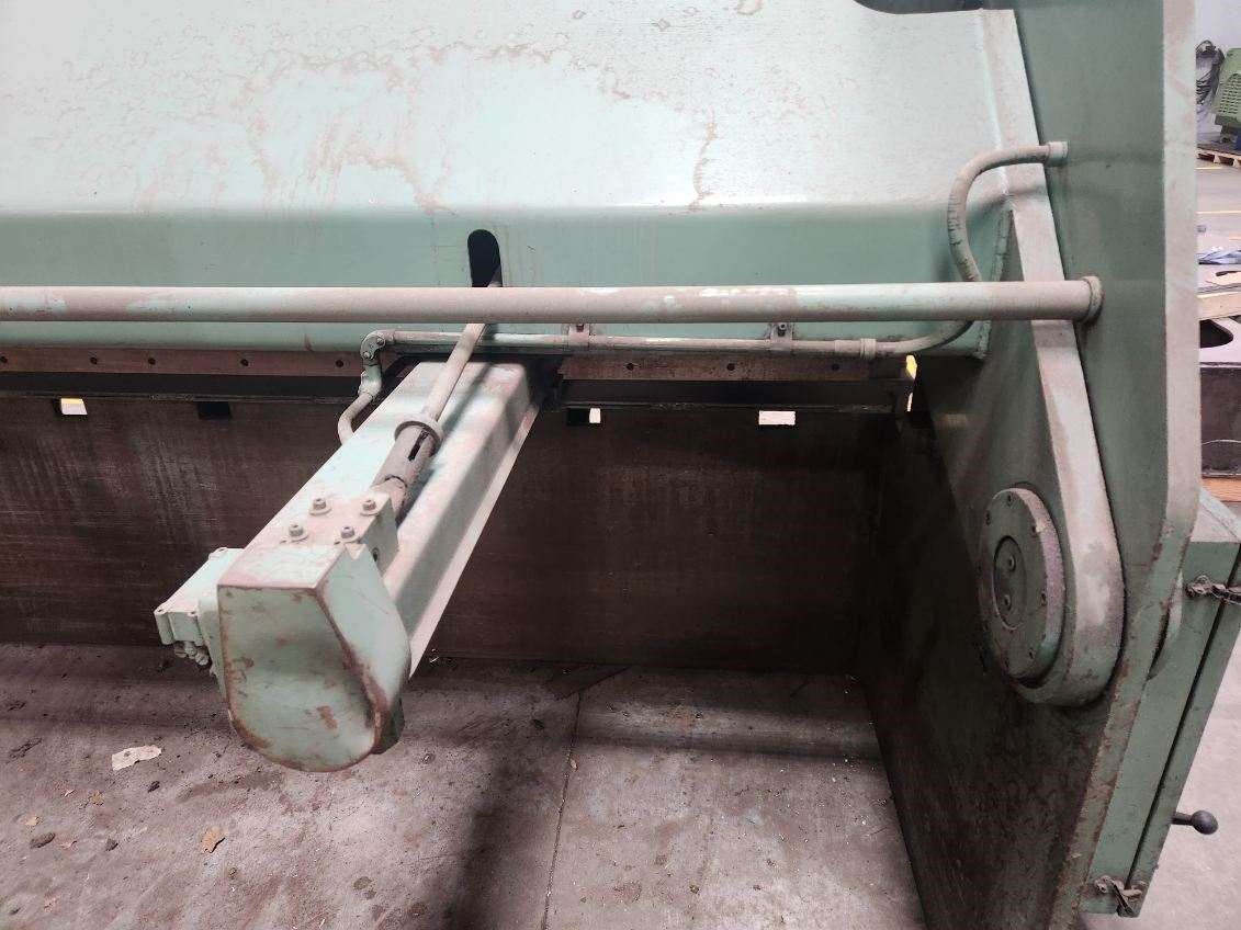 1/4" x 10' Pearson #10'/.25MS, hydraulic power squaring shear, 36" front operated power back gauge, squaring - Image 4