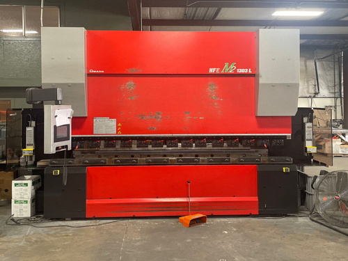 146 Ton, Amada #HFE-M2-1303, CNC press brake, 10.3'OA, 106" between housing, 7.8" stroke, 2012 | LR 85396 - Image 1