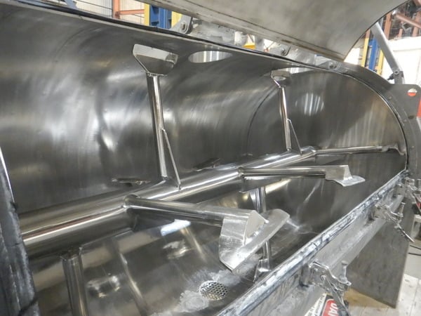 Scott #SPM487SS, 1200 liter Stainless Steel jacketed cooling mixer, 48" dia. x 84" long chamber - Image 10