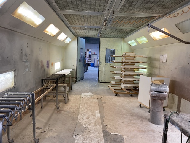 Marathon Finishing Spray Booth, 2005 - Image 3