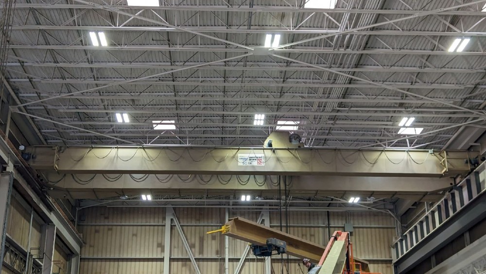 50 Ton, Overhead Crane & Svc, 75' 0" Span, 44' lift, radio control, VFD All Motions, 1993 Qty 2 Avail [#2423] - Image 1