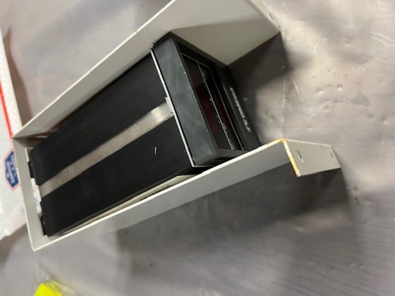 Omega Design Engineering, Inc. #CN3202-P1-DC1-DC2, Digital Temperature Controller - Image 3