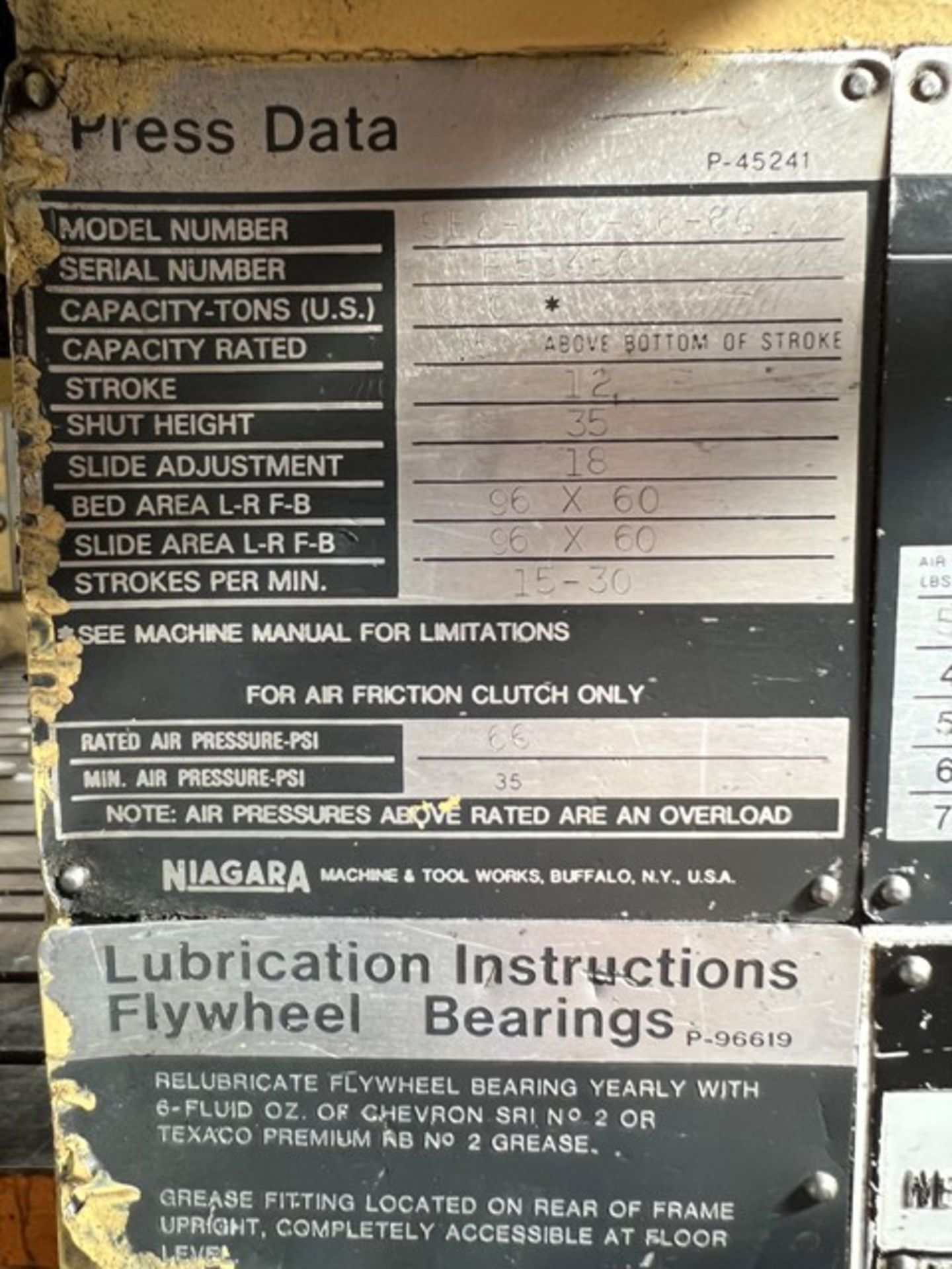 800 Ton, Niagara #SE2-800-96-60, straight side double crank, 12" stroke, 35" Shut Height, 18" adj., 15-30 - Image 4