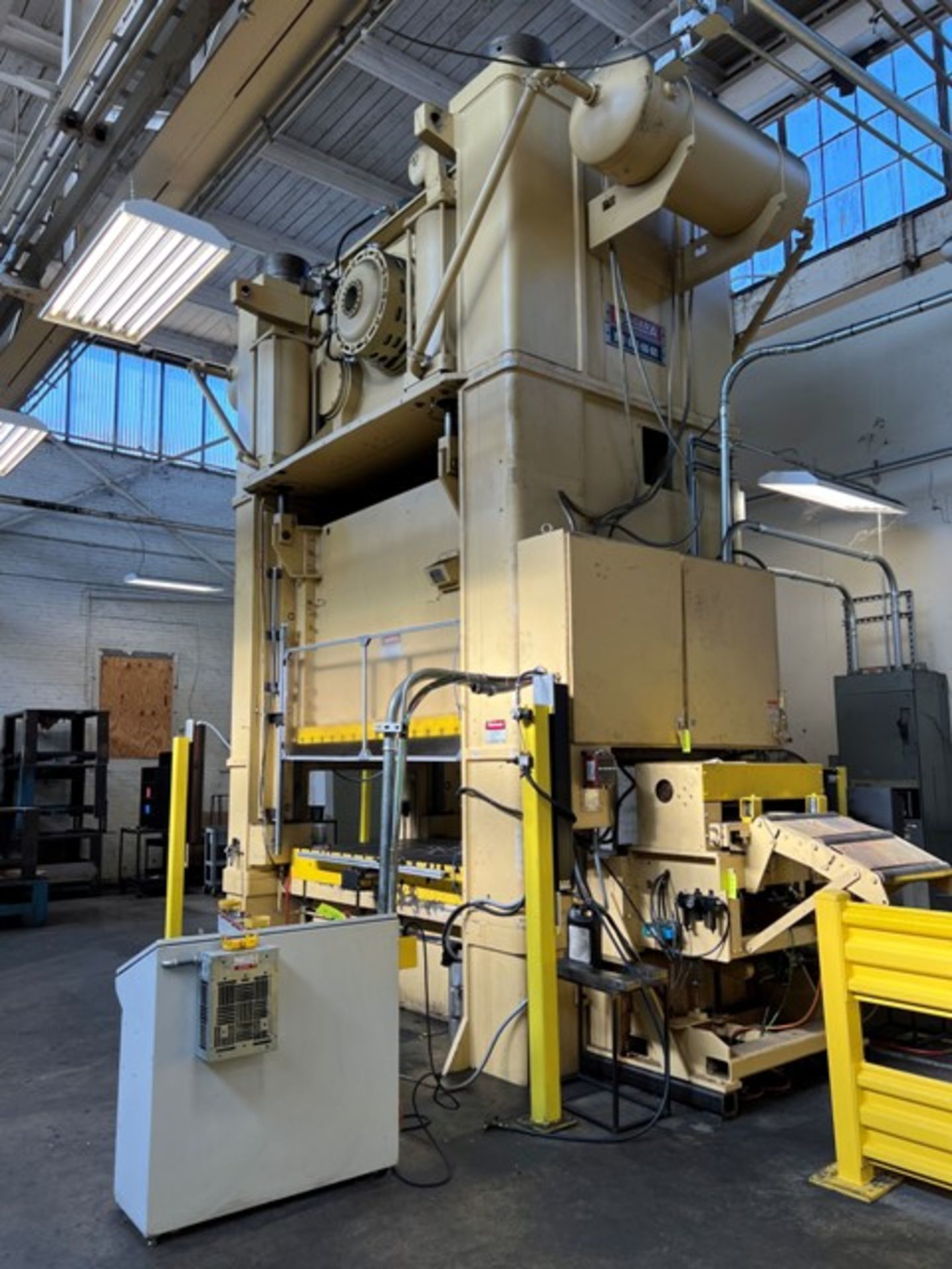 800 Ton, Niagara #SE2-800-96-60, straight side double crank, 12" stroke, 35" Shut Height, 18" adj., 15-30 - Image 6