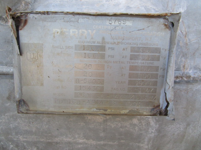 1448 sq.ft., 100 psi shell, 100 psi tube, Perry Products, double diameter horizontal exchanger, 1999 - Image 5